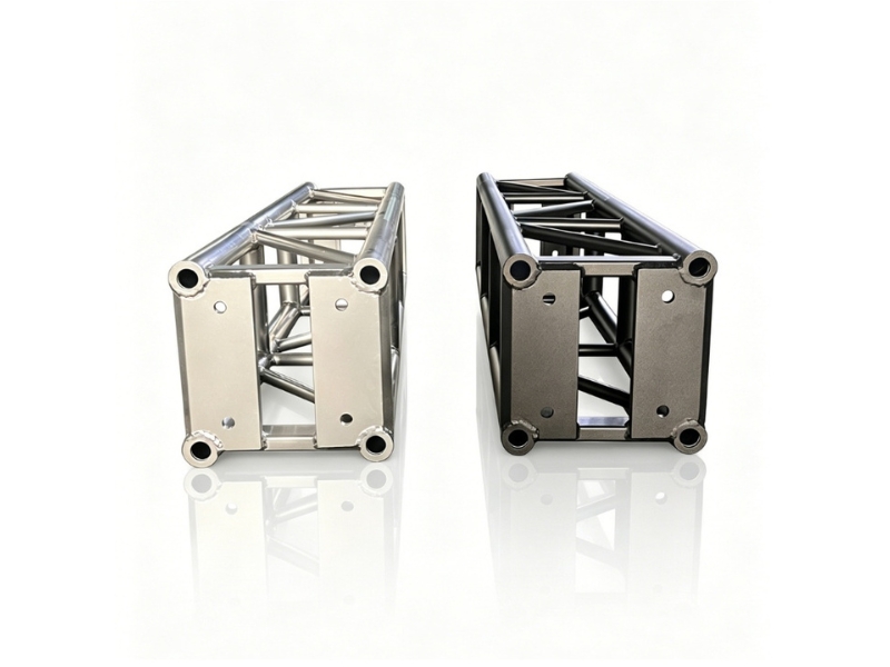 Reinforced aluminum end plate on a 12x12 inch bolt box truss Reinforced aluminum end plate on a 12x12 inch bolt box truss